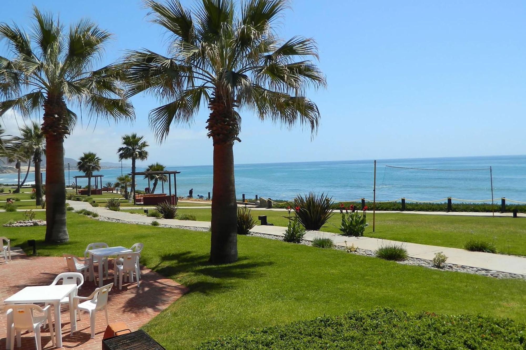 Puerto Nuevo Baja Hotel & Villas Rosarito Exterior photo