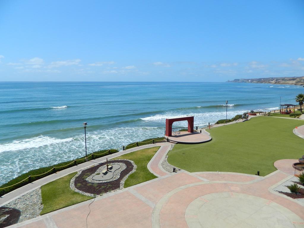 Puerto Nuevo Baja Hotel & Villas Rosarito Exterior photo